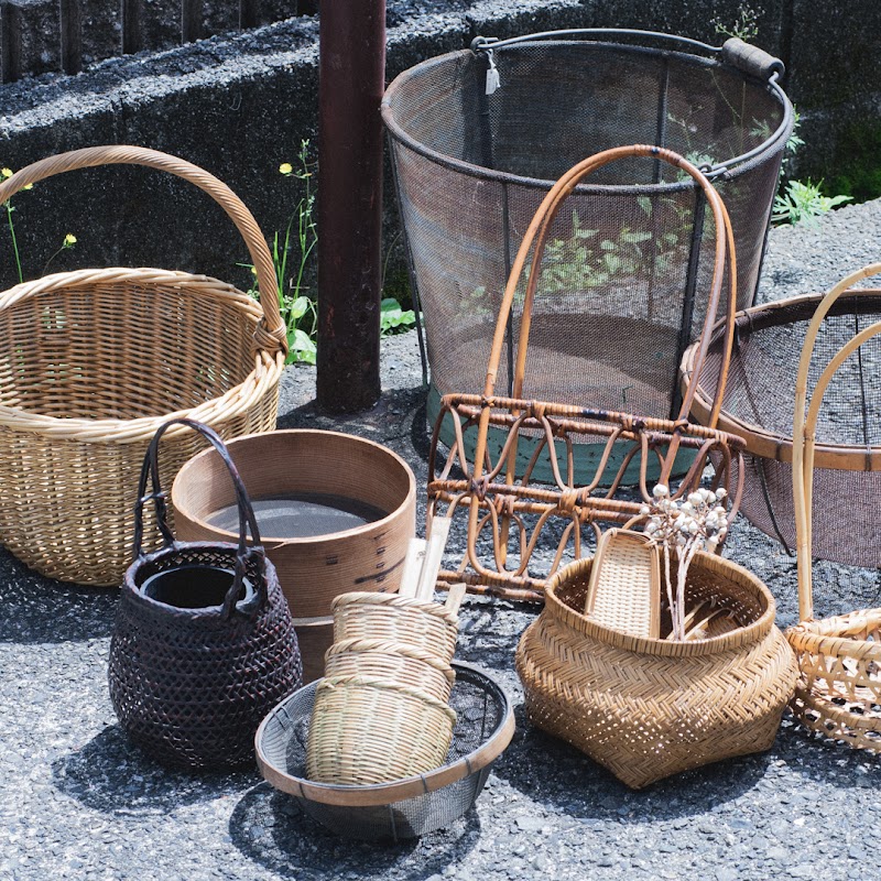 聴色 ユルシイロ